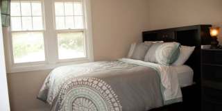 Bungalow by the Green! Executive SLC Rental Home Gallery 20