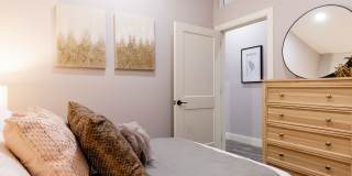 The Residence at 1555 Elm Gallery 37