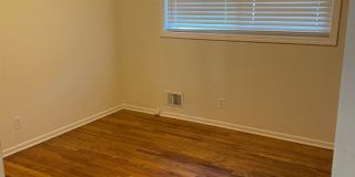 3 bedrooms, 2 Baths Ranch Home with Large, Fenced Yard in the River Crest Neighborhood! Gallery 13