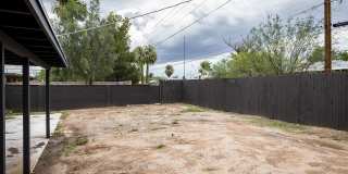 4535 E 14th St Gallery 21