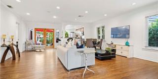 5362 Yolanda Avenue Gallery 2