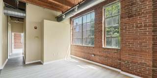 SoHo Lofts Gallery 6