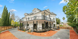 $11,995 - Stunning Executive Estate in Willow Glen $11,995 - Stunning Executive Estate in Willow Glen Gallery 3