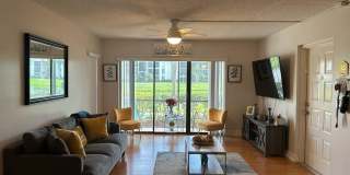 1102 GREEN PINE Boulevard Gallery 1