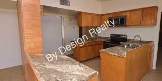 Spacious 3 Bed 2 Bath Eastside Home w/Huge Yard & Fireplace Gallery 20