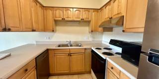 Horizon West Condo for Rent with South-side Views of the Flatiron Mtns Gallery 5