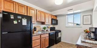 Fallstaff Manor Gallery 4