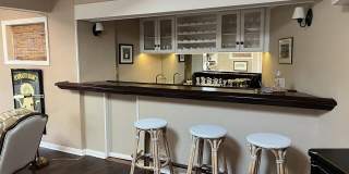 8050 Mulholland Dr Gallery 9