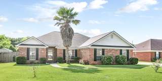 Theodore Beauty with Detached Garage Gallery 1