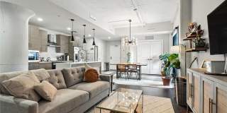 2545 Penn Avenue Gallery 9