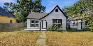 716 W Heron Street Gallery 1