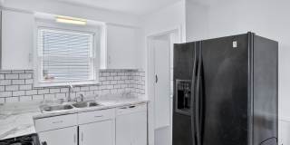 $1600 3 bedroom Redford bungalow Gallery 13