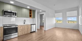 Strata Gallery 31