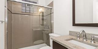 3928 N GREENVIEW Avenue Gallery 22
