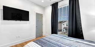 394 S Hill Avenue Gallery 16