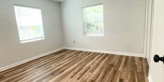 1016 Alba Drive 2/1, Half Duplex Gallery 12