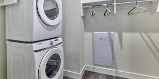 LIA by Vermella Gallery 33