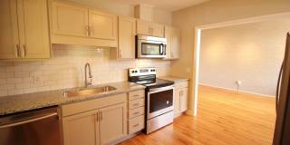 Beautiful 2 Bedroom, 1 Bath home is West Raleigh! Pet Friendly! Gallery 9