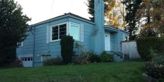 Wonderful 3 Bedroom in the Heart of Wedgewood Wonderful 3 Bedroom in the Heart of Wedgewood Gallery 1