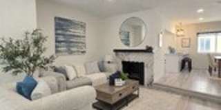 10976 1/2 National Boulevard Gallery 2