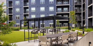 Avalon W Squared Gallery 48