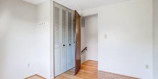 1803 E BEECH Road Gallery 22
