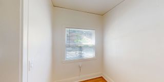 607 Beacon St Gallery 10