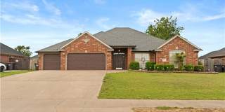 Beautifully updated home Beautifully updated home Gallery 1