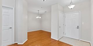 801 S GREENBRIER Street Gallery 19