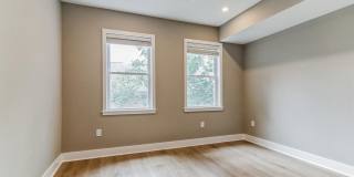 Huge 4 bed 3 bath home in point breeze. MODERN, PATIO, ROOF DECK JULY 15 Gallery 15