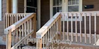 1020 SW Woodward Gallery 1