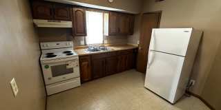 226 E Hyde Park Ave. St. Joseph, MO 64504 Gallery 1