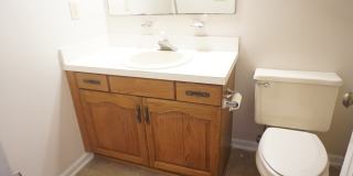 508 Georgetown ~ Lake Shore Gallery 37