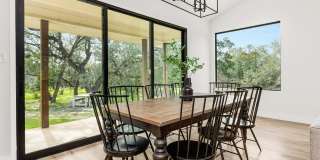 625 Gruene River Drive - Main House Gallery 1