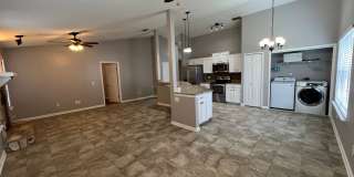 3 Bedroom - 2 Bathroom - 2 Car Garage Gallery 6