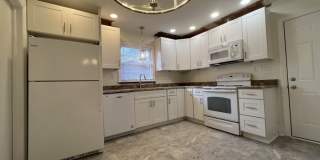 1920 Eastway Drive Gallery 1