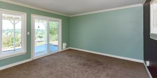Cozy Garden Cottage Home for Rent Gallery 5