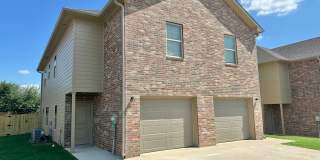 3 Bedroom 2.5 Bathroom Townhomes at Villa Rosa! Gallery 1