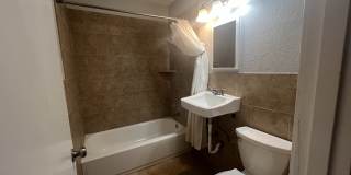 2511 39th Street Gallery 22