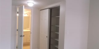 2955 Riverside Drive Gallery 8