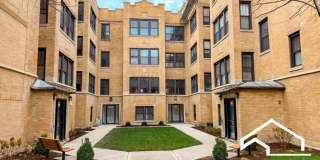 2624 North Rockwell St. Gallery 10