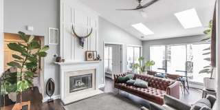 8201 CROSSBROOK Court Gallery 1