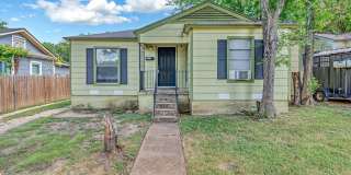 Spacious 3 bed/1 bath rental - Available Now! Spacious 3 bed/1 bath rental - Available Now! Gallery 1