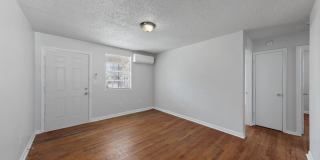 1531 Louisiana Street Gallery 6