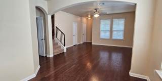 Beautiful Two-story 3 bed / 2.5 bath Home in Cedar Park Gallery 12