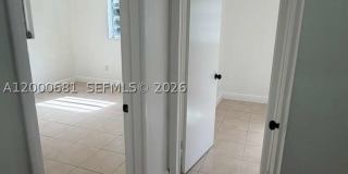 18416 NE 24th Ct Gallery 3