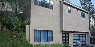 Live in the 90210! Stunning Modern Newly Renovated 2 Bedroom plus bonus room home in Beverly Hills! Live in the 90210! Stunning Modern Newly Renovated 2 Bedroom plus bonus room home in Beverly Hills! Gallery 1