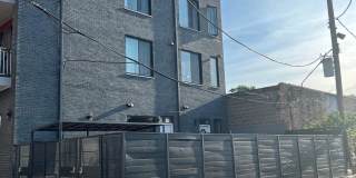 700-8 N MARSHALL Street Gallery 35