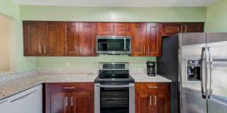 Available for a 9-month rental in the sought-after Huntington Woods community of Bradenton! Available for a 9-month rental in the sought-after Huntington Woods community of Bradenton! Gallery 13