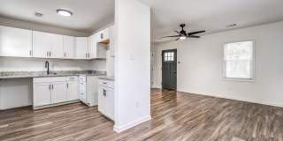 405 W Brooks Gallery 10